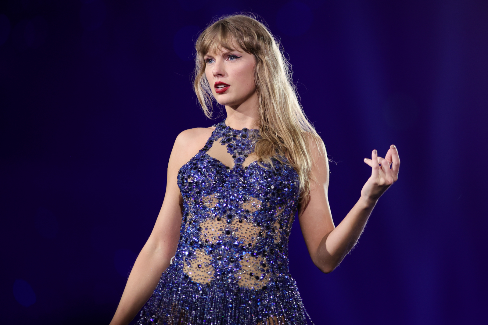 Taylor Swift Loses 200,000 Followers on Social Media in a Month
